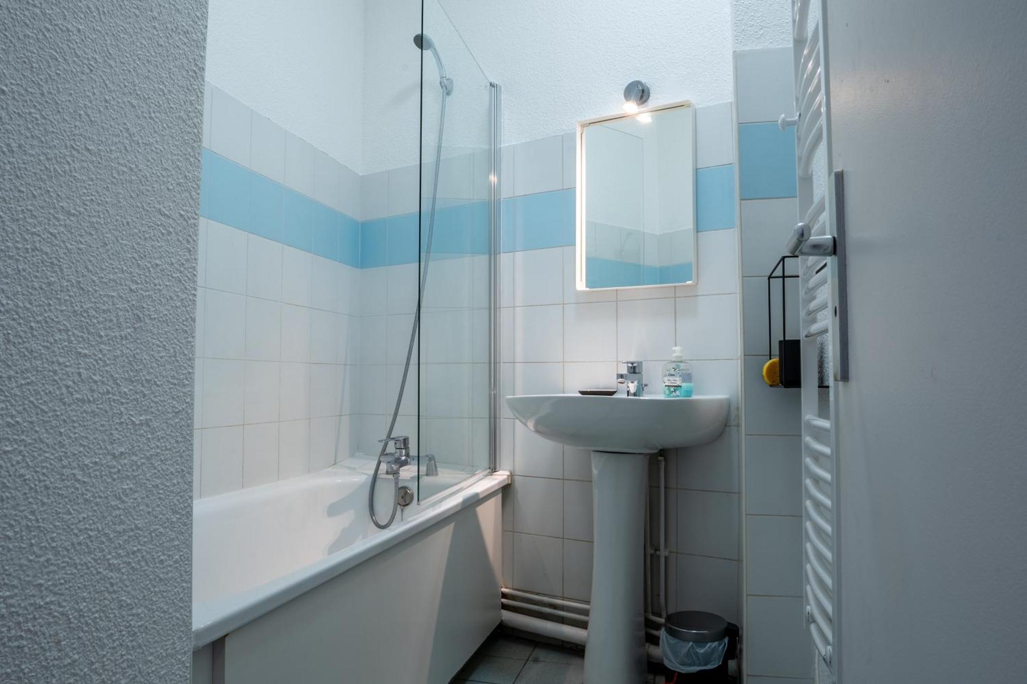 Residence Serenity - Hyper Centre - Bagagerie 卢德 客房 照片